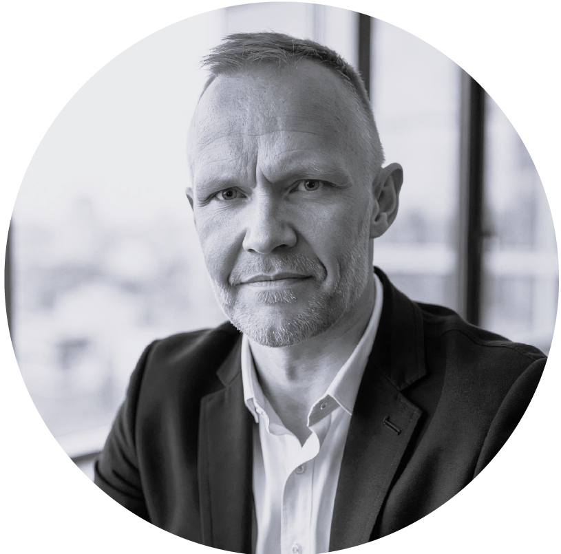Bjorn pic for website_grayscale